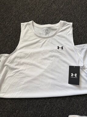 Under Armour White Men’s Sleeveless Performance Tank with Black Logo